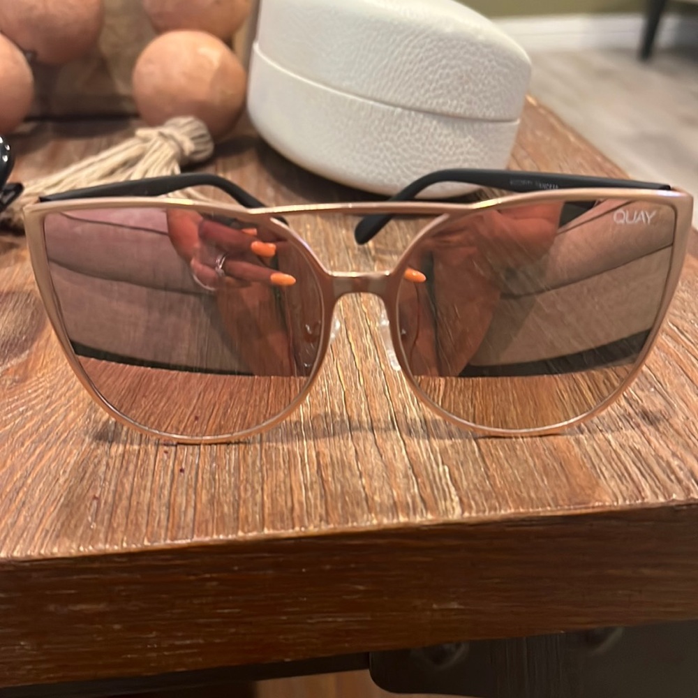 Quay sunglasses